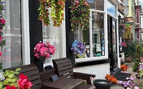 The George Guest House